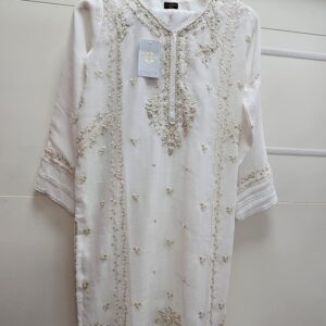 agha-noor-cream-trousers