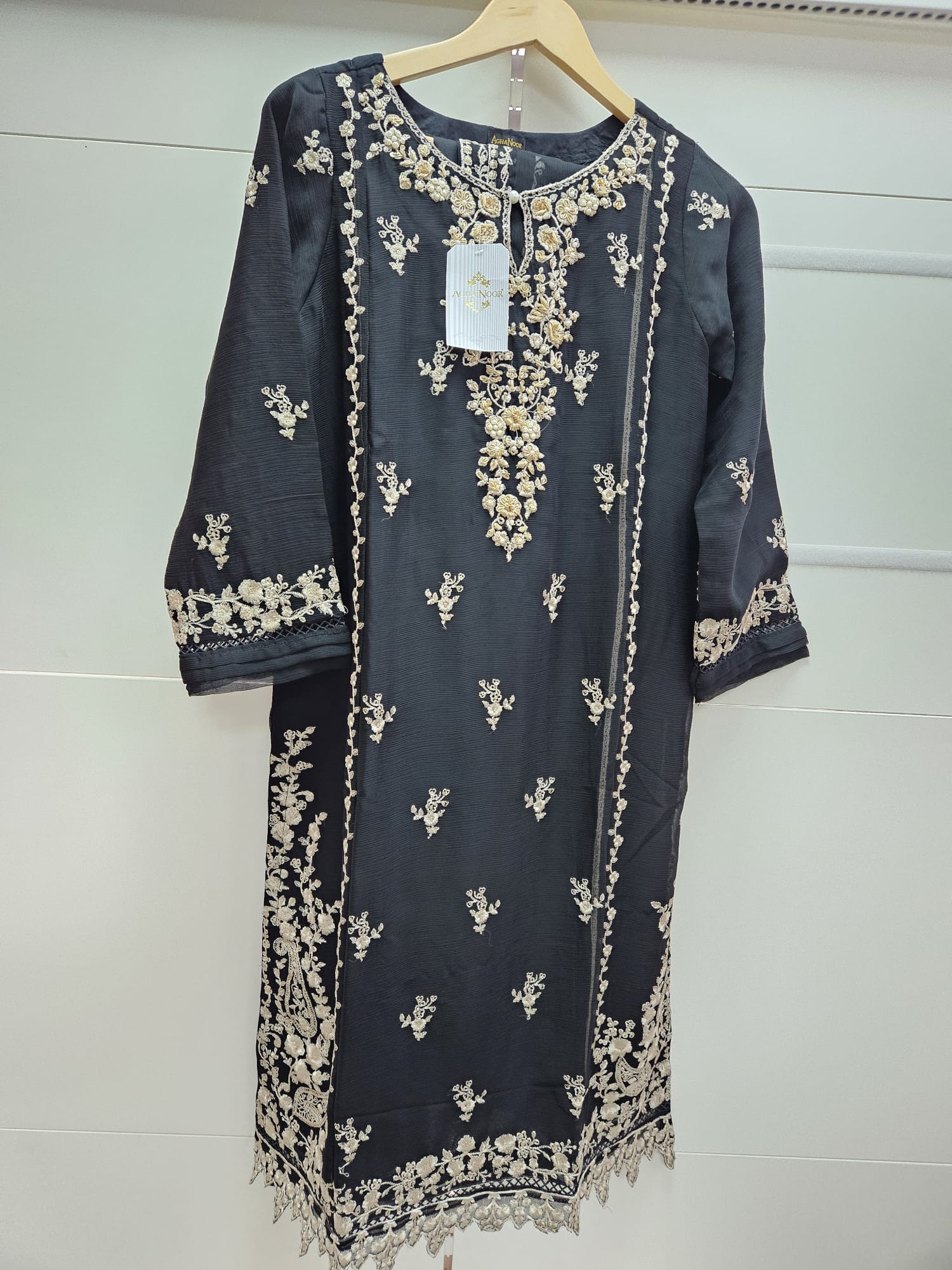 Black Agha Noor Trousers